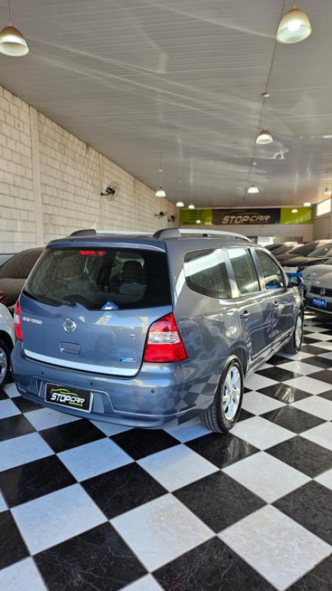 NISSAN Grand Livina 1.8 16V 4P FLEX S, Foto 4
