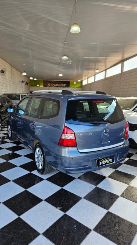 NISSAN Grand Livina 1.8 16V 4P FLEX S, Foto 5