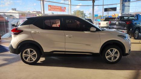 NISSAN Kicks 1.6 16V 4P FLEXSTART S X-TRONIC AUTOMTICO CVT, Foto 2