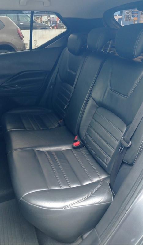 NISSAN Kicks 1.6 16V 4P FLEX SV X-TRONIC AUTOM�TICO CVT, Foto 8