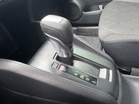 NISSAN Kicks 1.6 16V 4P FLEXSTART S DIRECT X-TRONIC AUTOM�TICO CVT, Foto 13