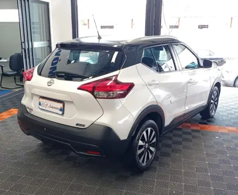 NISSAN Kicks 1.6 16V 4P FLEXSTART S X-TRONIC AUTOM�TICO CVT, Foto 4