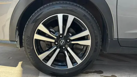 NISSAN Kicks 1.6 16V 4P FLEXSTART ADVANCE PLUS XTRONIC AUTOM�TICO CVT, Foto 9