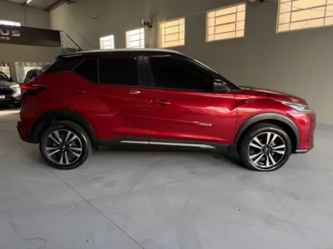 NISSAN Kicks 1.6 16V 4P FLEXSTART EXCLUSIVE XTRONIC AUTOM�TICO CVT, Foto 4
