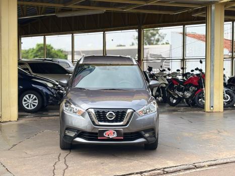 NISSAN Kicks 1.6 16V 4P FLEX SV X-TRONIC AUTOM�TICO CVT, Foto 2