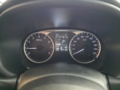 NISSAN Kicks 1.6 16V 4P FLEXSTART S DIRECT X-TRONIC AUTOM�TICO CVT, Foto 6