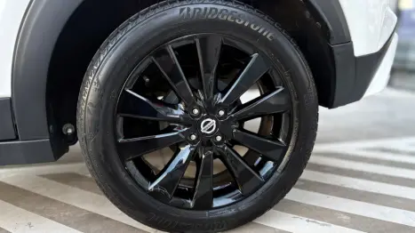 NISSAN Kicks 1.6 16V 4P FLEXSTART XPLAY XTRONIC AUTOM�TICO CVT, Foto 15