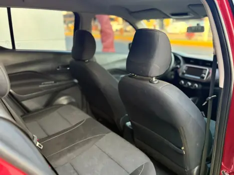 NISSAN Kicks 1.6 16V 4P FLEXSTART SENSE XTRONIC AUTOM�TICO CVT, Foto 9