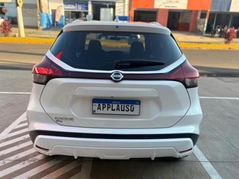 NISSAN Kicks 1.6 16V 4P FLEXSTART SENSE XTRONIC AUTOM�TICO CVT, Foto 2