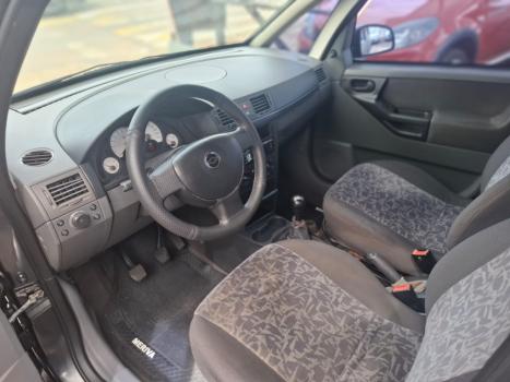 NISSAN Livina 1.8 16V 4P FLEX, Foto 2