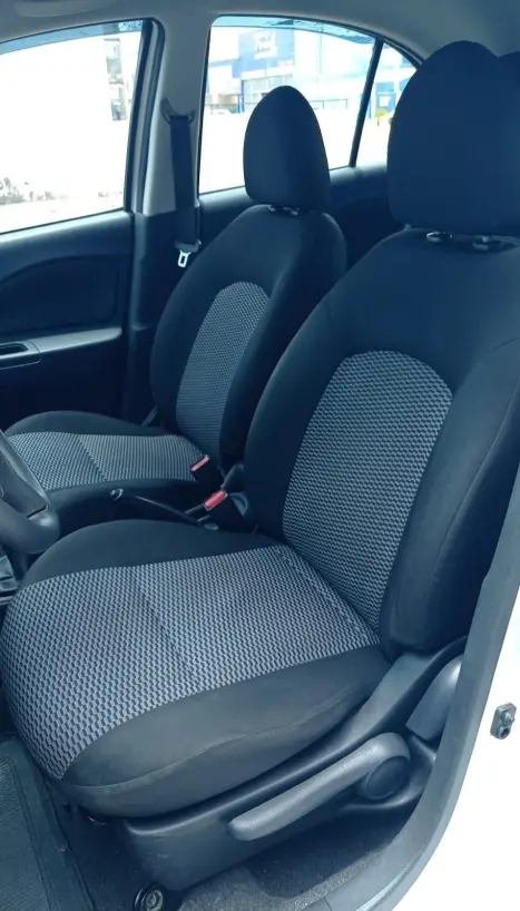 NISSAN March 1.0 12V 4P S FLEX, Foto 7