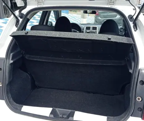 NISSAN March 1.0 12V 4P S FLEX, Foto 12