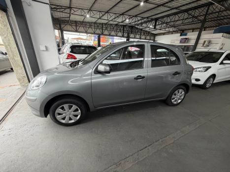 NISSAN March 1.0 12V 4P S FLEX, Foto 5
