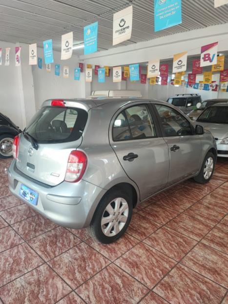 NISSAN March 1.0 16V 4P S FLEX, Foto 5