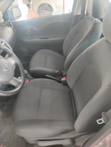 NISSAN March 1.0 16V 4P S FLEX, Foto 9