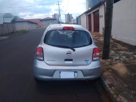 NISSAN March 1.0 16V 4P S FLEX, Foto 3