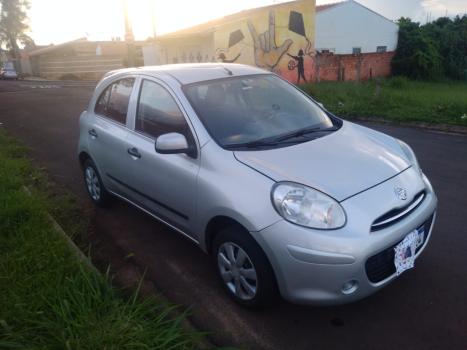 NISSAN March 1.0 16V 4P S FLEX, Foto 8