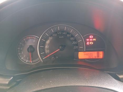 NISSAN March 1.0 16V 4P S FLEX, Foto 9