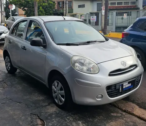 NISSAN March 1.0 16V 4P FLEX, Foto 3