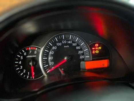 NISSAN March 1.6 16V 4P SV FLEX, Foto 13