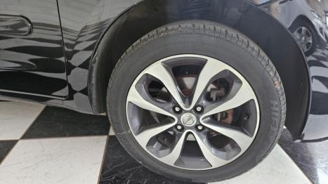 NISSAN March 1.6 16V 4P SL FLEX, Foto 9