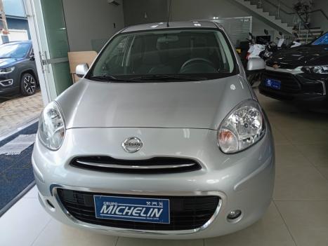 NISSAN March 1.6 16V 4P SV FLEX, Foto 2