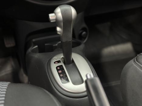 NISSAN March 1.6 16V 4P SL FLEX AUTOM�TICO CVT, Foto 10