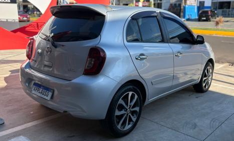 NISSAN March 1.6 16V 4P SL FLEX, Foto 4