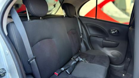 NISSAN March 1.6 16V 4P SL FLEX, Foto 9