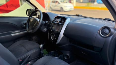NISSAN March 1.6 16V 4P SL FLEX, Foto 11