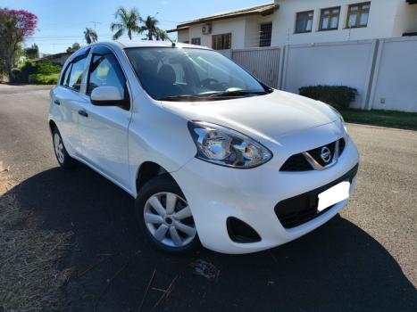 NISSAN March 1.6 16V 4P S FLEX, Foto 4