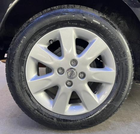 NISSAN March 1.6 16V 4P SV FLEX, Foto 11