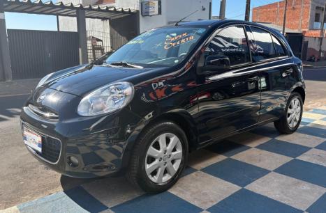 NISSAN March 1.6 16V 4P SV FLEX, Foto 2