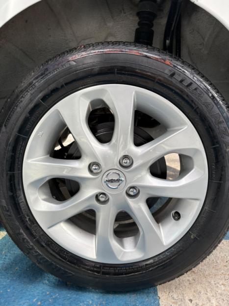 NISSAN March 1.6 16V 4P SV FLEX AUTOMÁTICO CVT, Foto 10