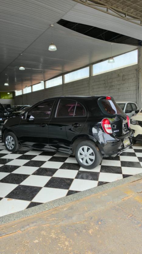 NISSAN March 1.6 16V 4P S FLEX, Foto 10