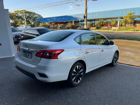 NISSAN Sentra 2.0 16V 4P SL, Foto 3