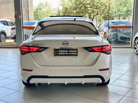 NISSAN Sentra 2.0 16V 4P EXCLUSIVE AUTOM�TICO, Foto 5