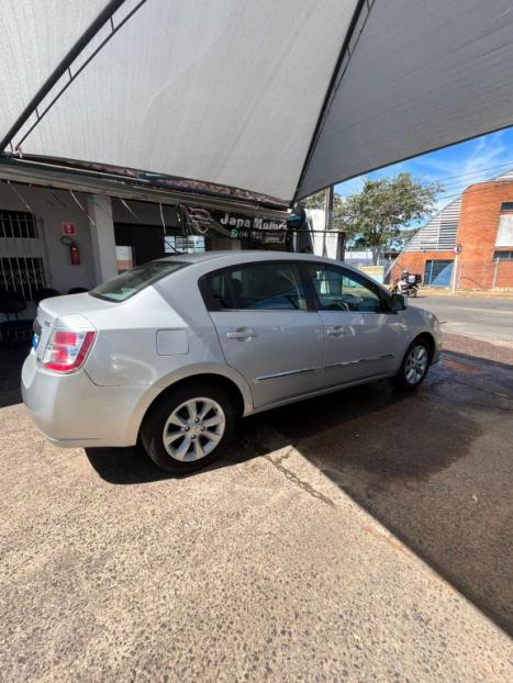 NISSAN Sentra 2.0 16V 4P AUTOM�TICO CVT, Foto 6