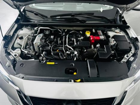 NISSAN Sentra , Foto 12