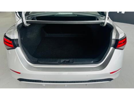 NISSAN Sentra , Foto 13