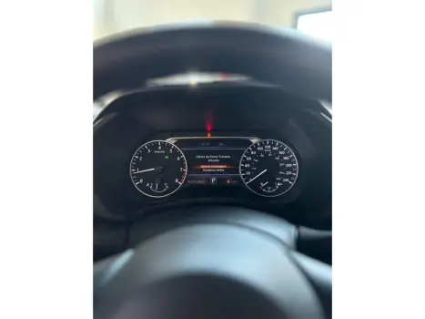 NISSAN Sentra , Foto 8