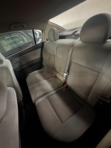 NISSAN Sentra , Foto 6