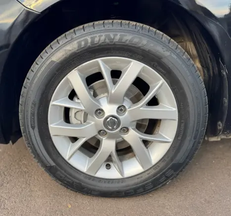 NISSAN Versa Sedan 1.6 16V 4P SV FLEX XTRONIC AUTOMTICO CVT, Foto 11