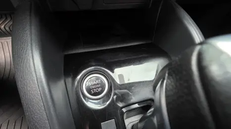 NISSAN Versa Sedan 1.6 16V 4P FLEX EXCLUSIVE XTRONIC AUTOMÁTICO CVT, Foto 14 NISSAN Versa Sedan 1.6 16V 4P FLEX EXCLUSIVE XTRONIC AUTOMÁTICO CVT, Foto 14