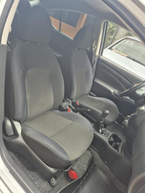 NISSAN Versa Sedan 1.6 16V 4P FLEX SL, Foto 5
