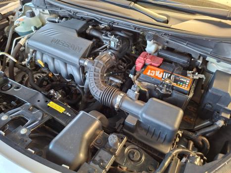 NISSAN Versa Sedan 1.6 16V 4P FLEX EXCLUSIVE XTRONIC AUTOM�TICO CVT, Foto 8