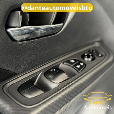 NISSAN Versa Sedan 1.6 16V 4P FLEX ADVANCE XTRONIC AUTOM�TICO CVT, Foto 10