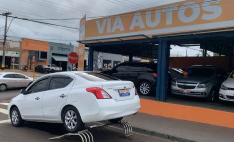 NISSAN Versa Sedan 1.6 16V 4P FLEX SL, Foto 4