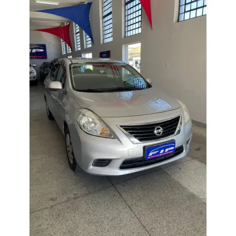NISSAN Versa Sedan 1.6 16V 4P FLEX SV, Foto 3