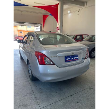 NISSAN Versa Sedan 1.6 16V 4P FLEX SV, Foto 4